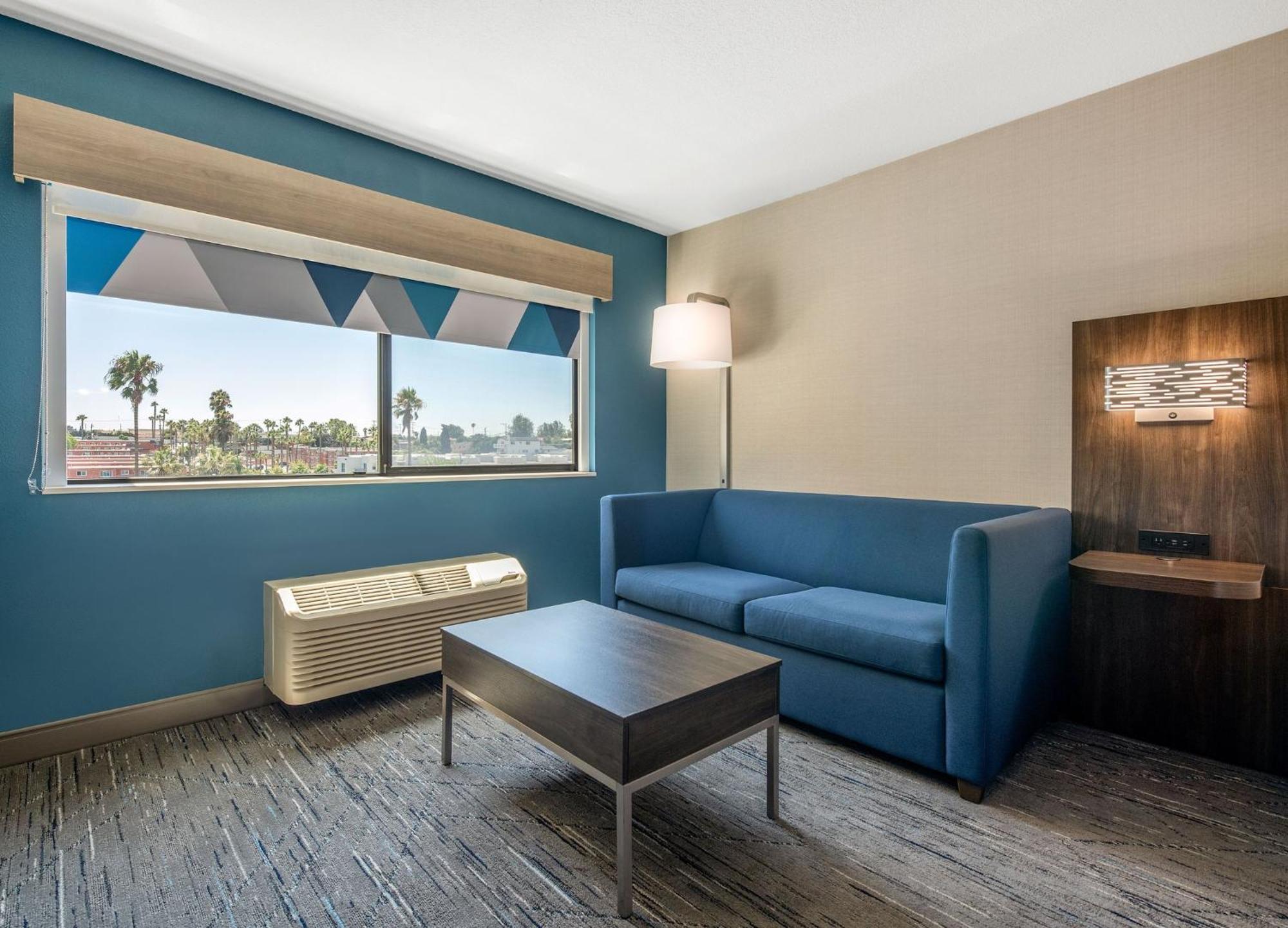 Holiday Inn Express San Diego South - National City By Ihg Εξωτερικό φωτογραφία