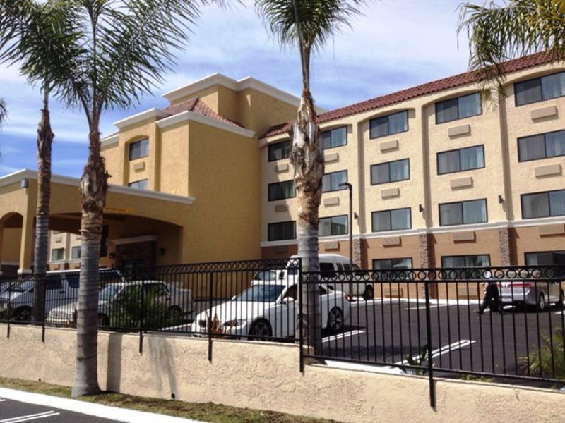 Holiday Inn Express San Diego South - National City By Ihg Εξωτερικό φωτογραφία